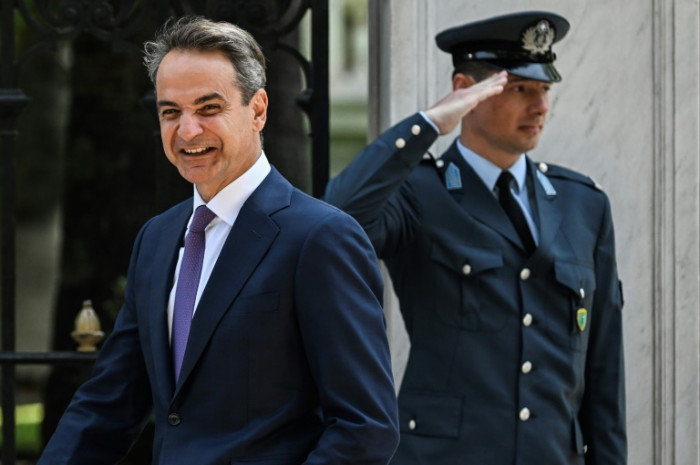 Mitsotakis ist nach erdrutschartiger Wahl zurück als griechischer Ministerpräsident