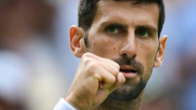 Djokovic glänzt beim „heiligen Gral“ Wimbledon, als die Russen zurückkehren