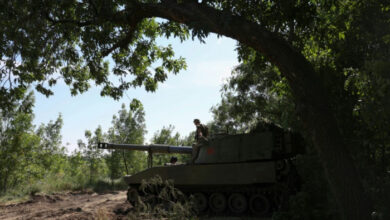 Ukrainische Soldaten freuen sich auf Streuwaffen der USA
