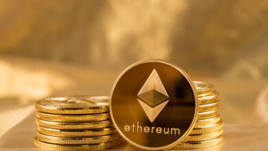 Ethereum konsolidiert sich um die Jahreshöchststände. 2.000 US-Dollar erweisen sich als starker Widerstand.