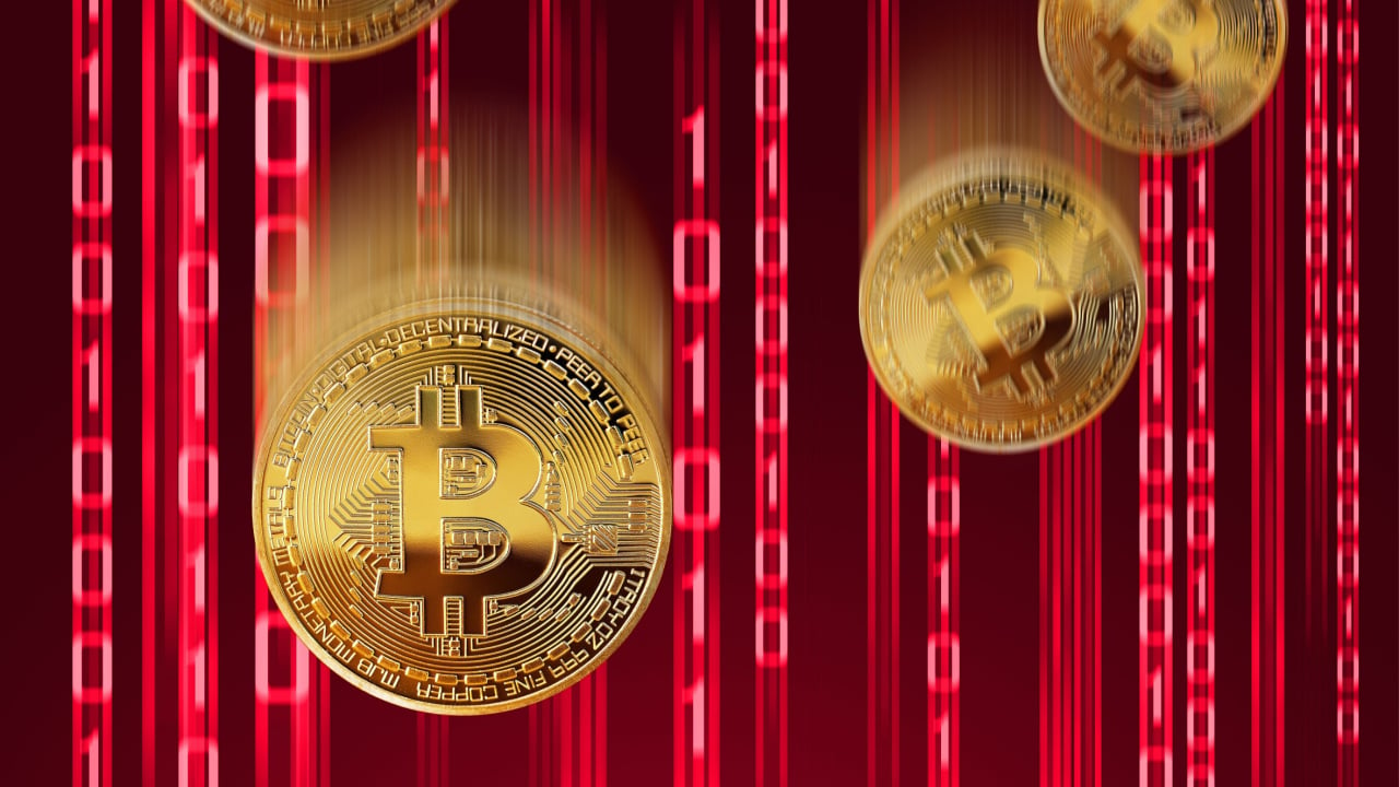 Bitcoin, Ethereum Technical Analysis: BTC Hits 10-Day Low, Caroline Ellison Confirms Fraud on Behalf of SBF