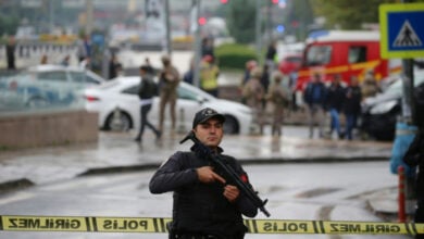 Die Türkei startet neue Angriffe auf den Irak, warnt Syrien