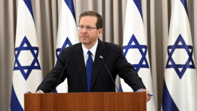 Isaac Herzog spricht mit führenden Politikern der Welt über Angriffe auf Israel – Defense News