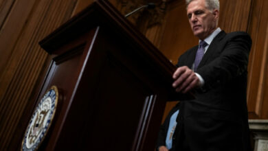 Kevin McCarthy, Sprecher des US-Repräsentantenhauses, fiel auf seiner Seite