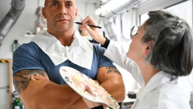 Wachsfigurenkabinett „The Rock“ in Paris nach Hautbeschwerden retuschiert