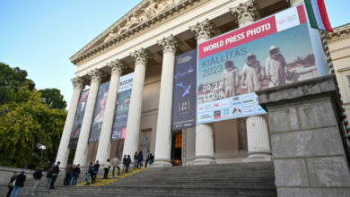 Ungarns Gesetz zu LGBTQ-Inhalten ist bei Top-Fotoausstellung: Museum nicht durchsetzbar