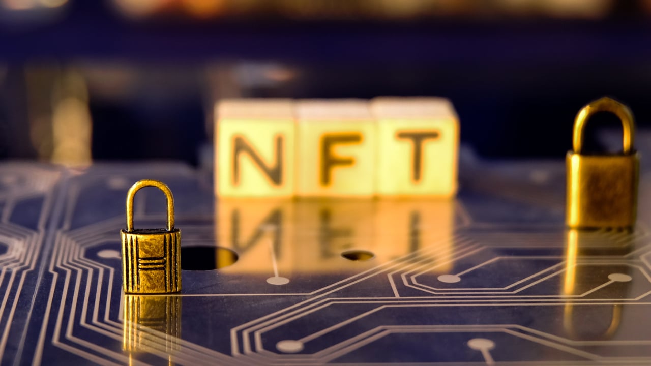 December Sparks NFT Sales Surge — Bitcoin Dominates as Market Recovers, Iconic Collections Realign