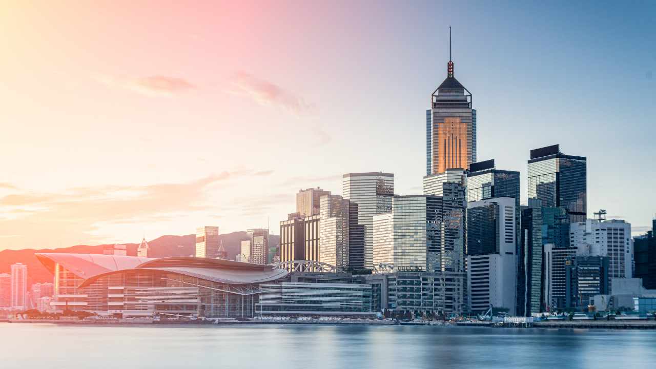 Hong Kong Regulator Prepares to Approve In-Kind Spot Bitcoin ETFs