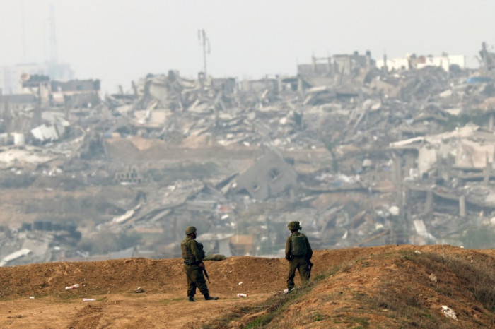 Israel bombardiert Gaza, während UN vor „schwerer Gefahr“ warnt