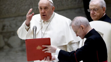 Papst verurteilt unflexible Ideologien