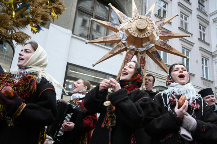 Ukrainer verschieben Weihnachten auf den 25. Dezember, um „weit weg von Moskau“ zu sein