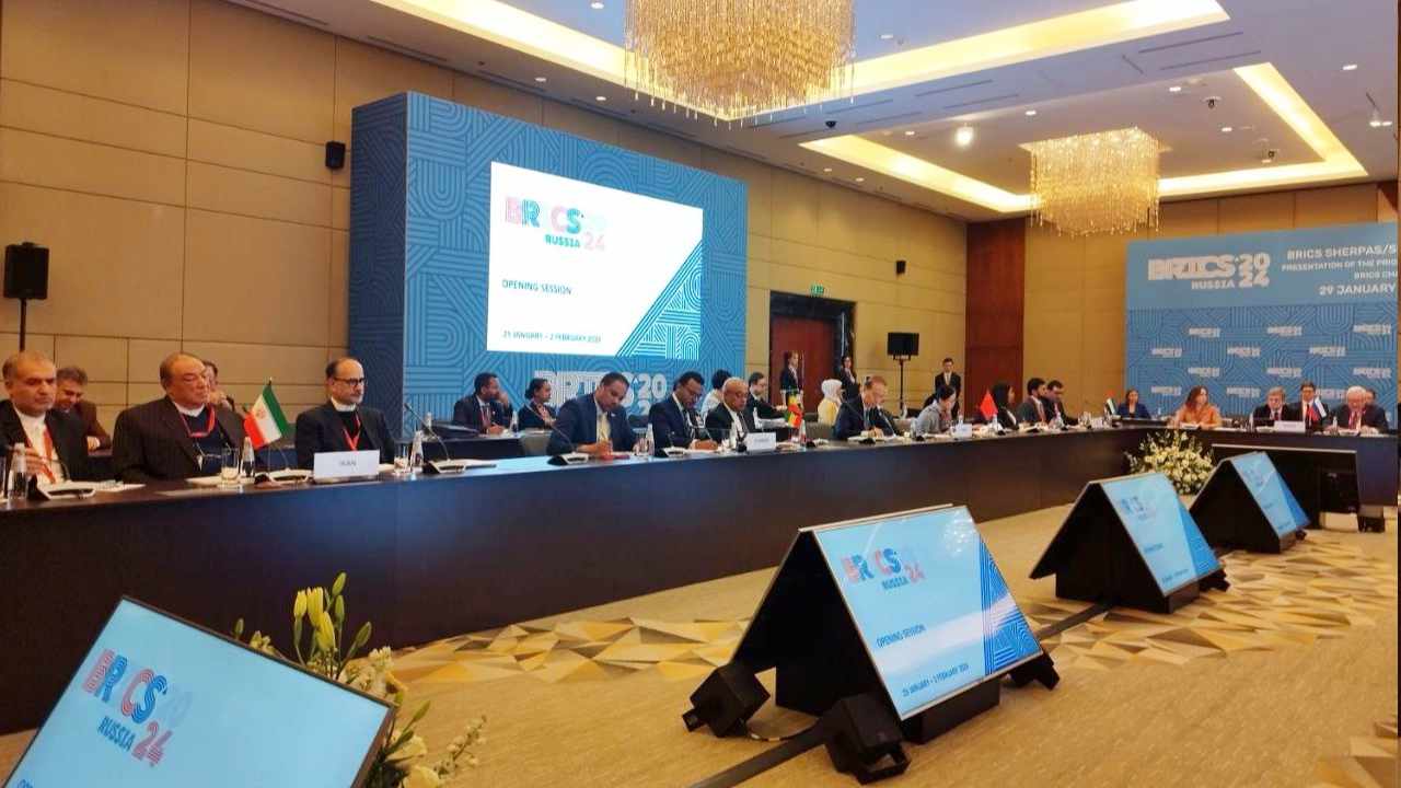 BRICS Meeting: Iran Pushes for Common Currency — China, Russia Prioritize Settlements in Local Currencies