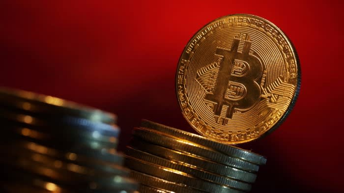 Der Bitcoin-Preis erreicht 50.000 US-Dollar, nachdem die Einführung von Spot-ETFs die Nachfrage angekurbelt hat