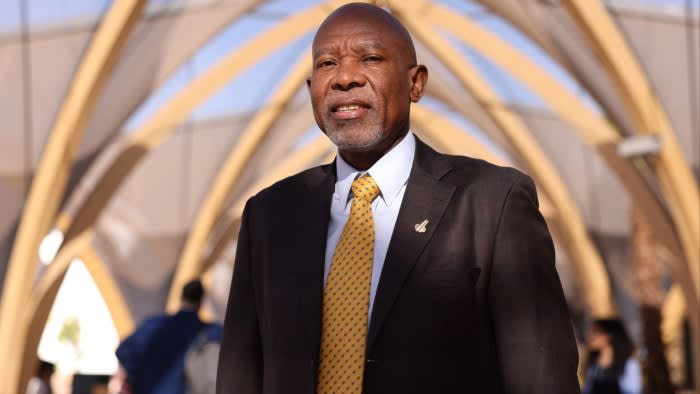 Der Chef der südafrikanischen Zentralbank signalisiert Vorsicht bei Zinssenkungen