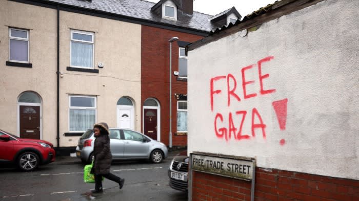 Die rein männliche „Macho“-Nachwahl in Rochdale schürt politische Spaltungen über Gaza