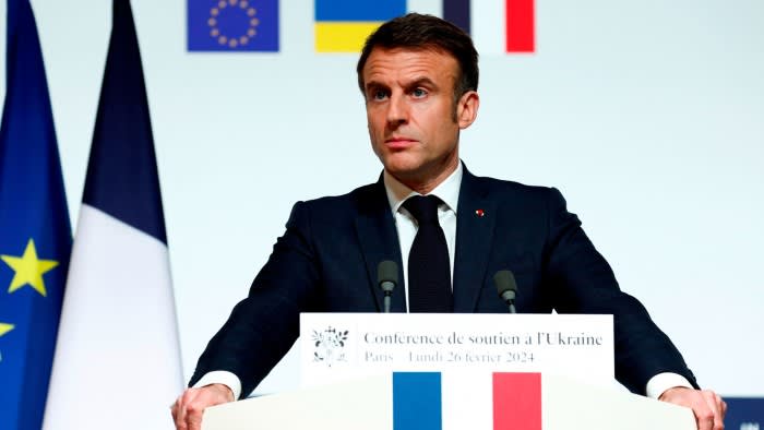 Eine Entsendung westlicher Truppen in die Ukraine sei nicht auszuschließen, sagt Macron