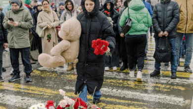 Russland verhaftet vier Verdächtige bei Anschlag in Moskau, die Zahl der Todesopfer steigt auf 133