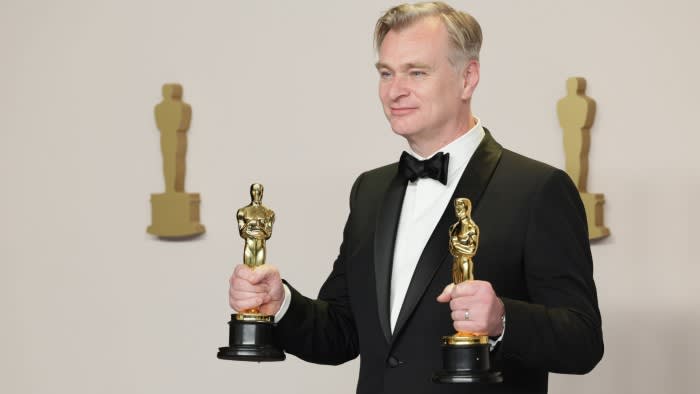 „Oppenheimer“ gewinnt den Oscar für den besten Film und dominiert die Auszeichnungen