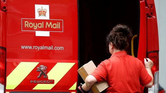 Der tschechische Milliardär Daniel Křetínský bereitet ein Angebot für den Eigentümer der Royal Mail vor