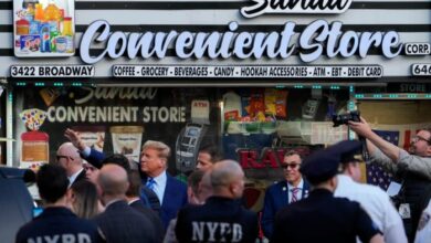 Donald Trump findet im New Yorker Stadtteil Harlem eine sympathische Menge