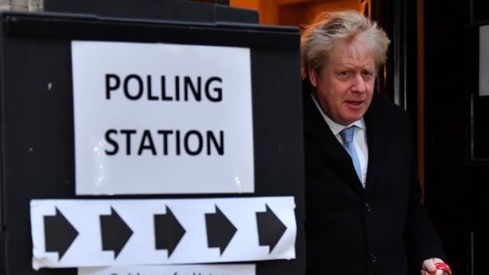 Boris Johnson wandte sich ohne gültigen Ausweis vom Wahllokal ab