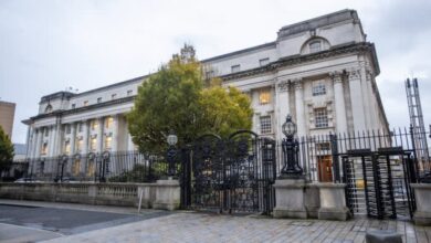 Ein Gericht in Nordirland hebt wichtige Teile des britischen Gesetzes über illegale Migration auf