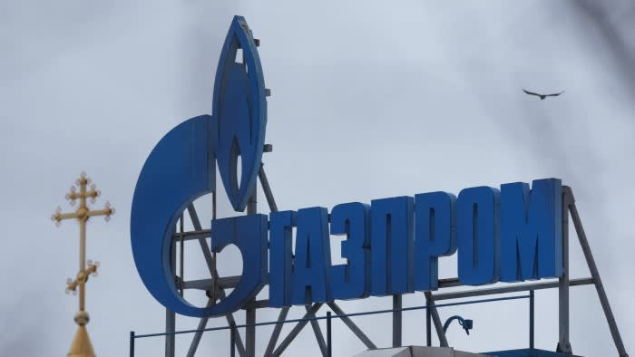 Gazprom stürzt in den schlimmsten Verlust seit Jahrzehnten, da die Verkäufe nach Europa zusammenbrechen