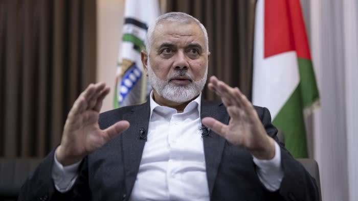Hamas-Führer sagt, er prüfe den Vorschlag für einen Waffenstillstand in Gaza in „positivem Geist“