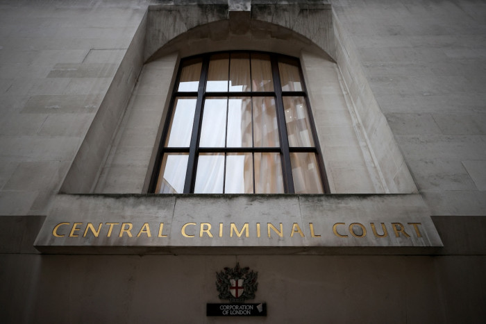Rädelsführer einer Verstümmelungswebsite in Großbritannien inhaftiert