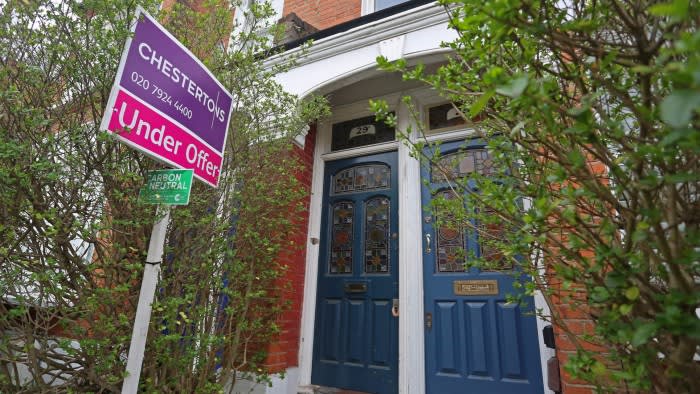 Weniger Londoner reisen ins Land, da die Abwanderung während der Pandemie nachlässt