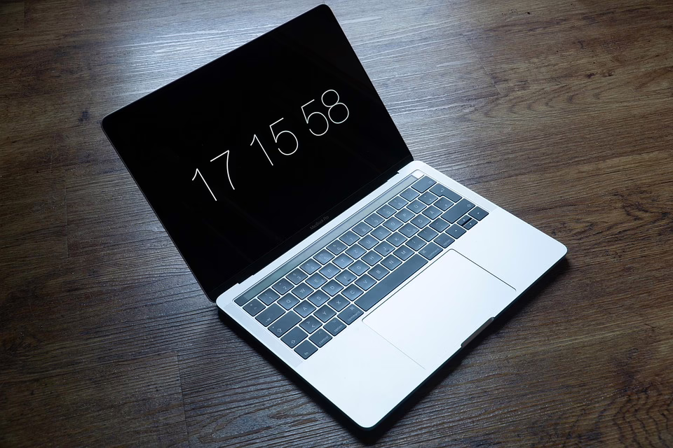 Wie Trumps Zölle Bitcoin stabil halten und Märkte beeinflussen