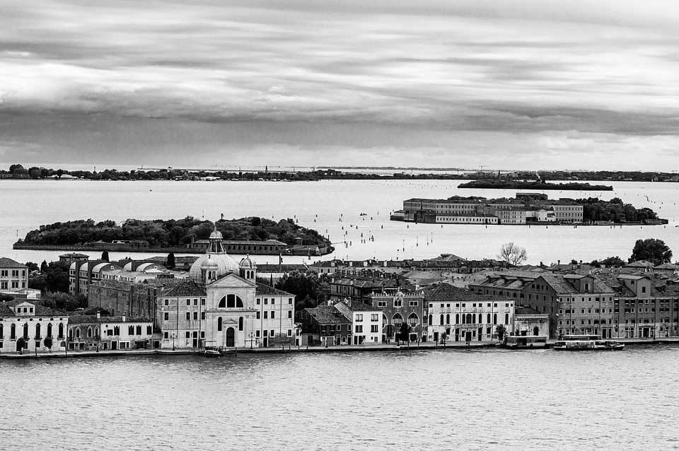 "XRP-ETF-Gerüchte: Was die Wahrheit über Futures-ETFs wirklich bedeutet"