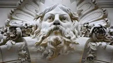 Neue Crypto Stamp-Serie: Zeus und Hera als Sammlerstücke