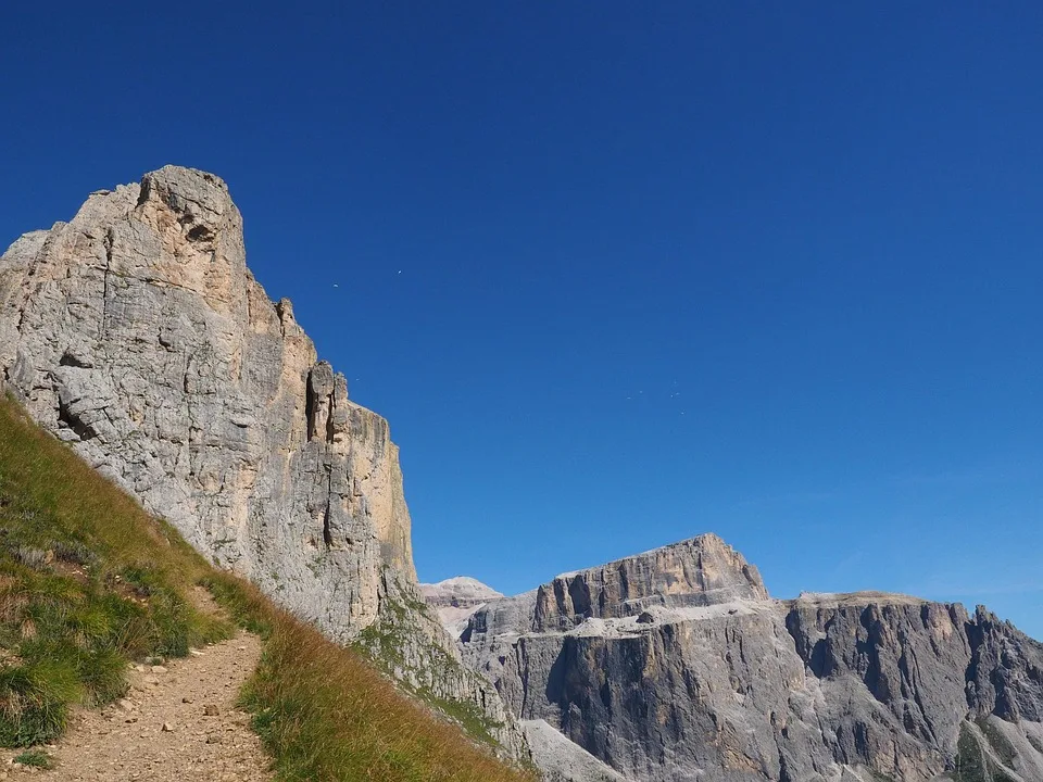 BlackRock investiert massiv in Bitcoin und Ethereum: Chancen und Risiken für kleinere Firmen