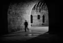 Krypto-Markt unter Druck: 3,16 Milliarden Dollar Optionen laufen aus