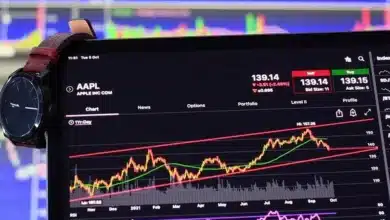 Bitcoin-Kurs bleibt stabil: Risiken bei ETF-Daten und Marktunsicherheit