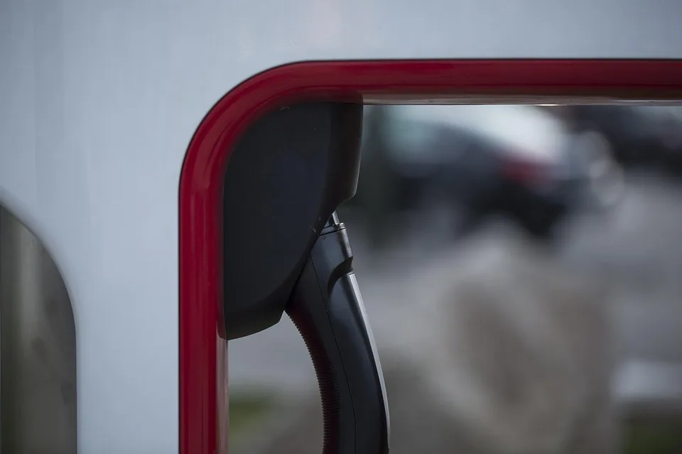 Tesla und SpaceX setzen auf Bitcoin als langfristige Strategie