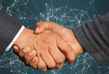 Chainlink unter Druck: Kursstabilität trotz neuer Partnerschaften