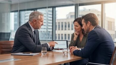 Bitcoin unter 70.000 USD: Strategy vor milliardenschwerem Risiko