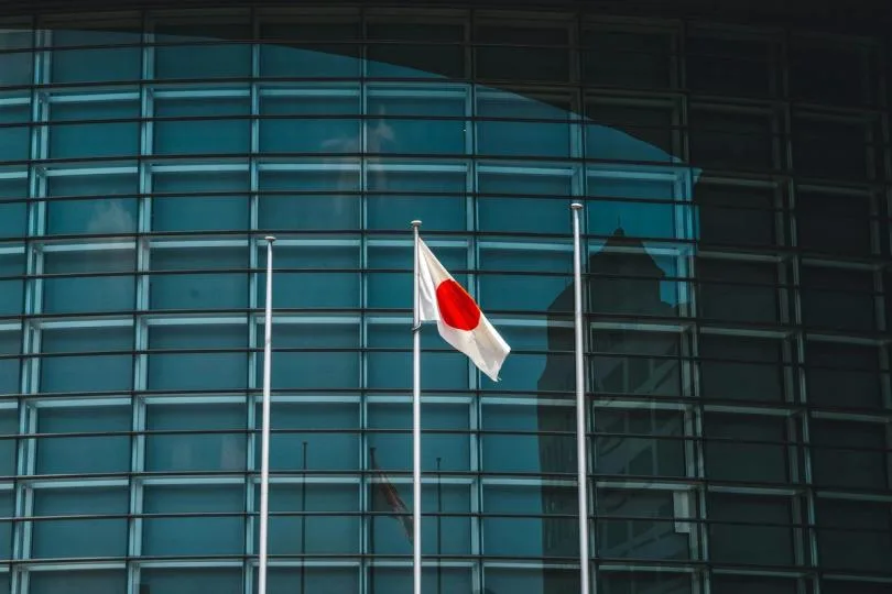 „Japans drei größte Banken streben gemeinsame Stablecoin-Emission bis März an“